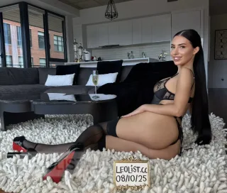 𝐁𝐄𝐒𝐓 𝐒𝐄𝐑𝐕𝐈𝐂𝐄 𝐈𝐍 𝐓𝐎𝐖𝐍 GFE & PSE 𝑳𝒊𝒍𝒚 𝑹𝒐𝒔𝒆 - Photo 1 of 12
