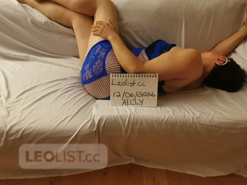 This 52 milf will show how's it done right available mow - Photo 1 of 6