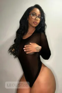 Come enjoy some upscale service and time with me