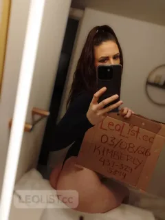 VERIFIED NEW MILF - Photo 2 of 5