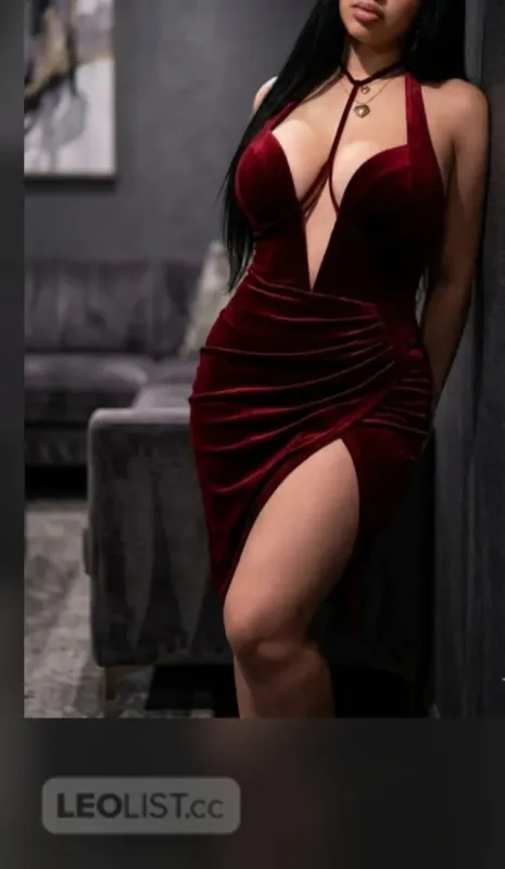 Busty Spanish delight. Juicy lips Middlefield Rd - Photo 1 of 6