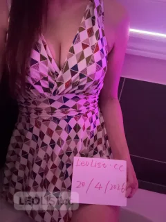 ਬਹੁਤ ਹੌਟ ਕੁੜੀ special indian Taiwanesen girl best service - Photo 5 of 12
