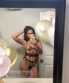 BUSTY BarBIE 𝐅𝐮𝐧, 𝐅𝐥𝐢𝐫𝐭𝐲 & 𝐑𝐞𝐚𝐝𝐲 𝐓𝐨 play NORTH YORK - Photo 3 of 6