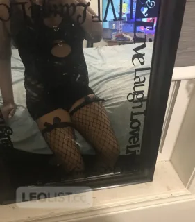 SLOPPY DEEPTHROAT - (GFE EXPERIENCE) AVAILABLE - Photo 6 of 8