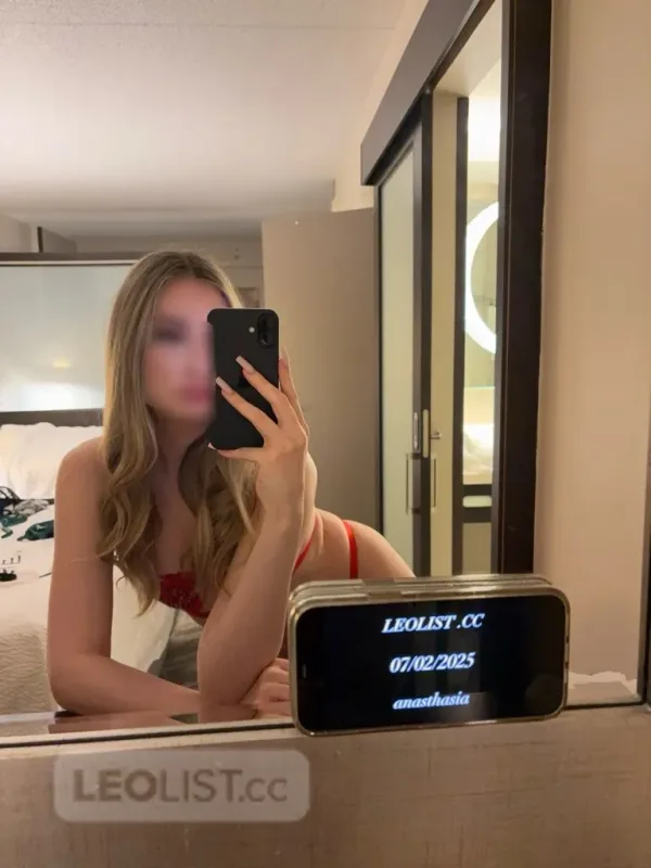 𝐸𝓁𝑒𝑔𝒶𝓃𝓉 𝐵𝓁𝑜𝓃𝒹𝑒 𝑅𝓊𝓈𝓈𝒾𝒶𝓃-𝒴𝑜𝓊𝓇 𝒰𝓁𝓉𝒾𝓂𝒶𝓉𝑒 𝒫𝒶𝓇𝓉𝓎 𝒫𝓁𝒶𝓎𝓂𝒶𝓉e - Photo 1 of 7