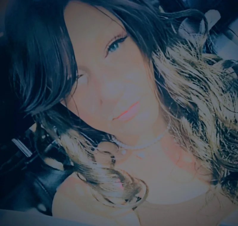 discreet, classy, unforgettable! - 33 - Photo 1 of 4