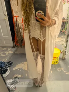 fun sized,19 year old,cutie, open-minded and flexible - Photo 6 of 10