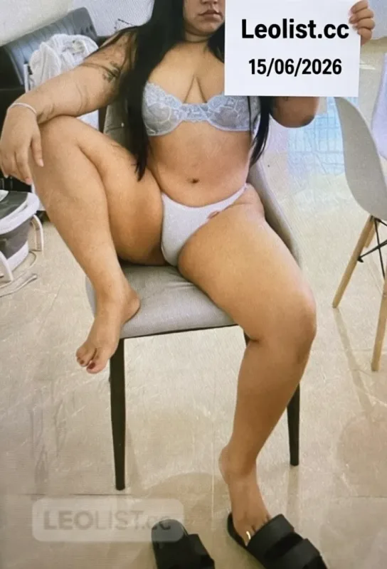 Come and unleash your fantasies by playing with your new dol - Photo 1 of 5