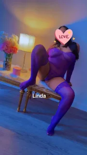 linda is available!! - 27 - Photo 1 of 4