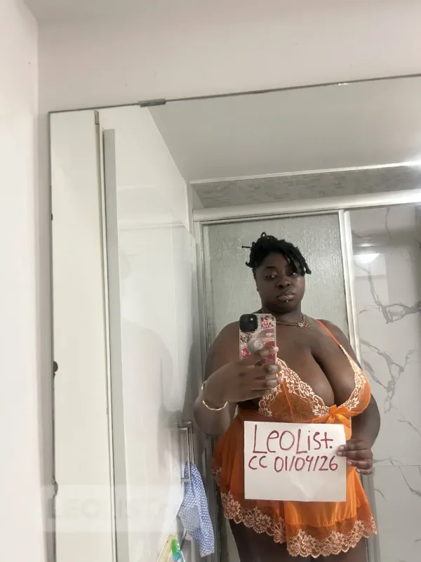 Thick, Sexy African / Highway 27 and Rexdale Blvd - Photo 1 of 18