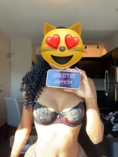 OUTCALLS! PARTY GIRL євσηу ρℓαумαтє ֆȶʀɨքքɛʀ AVAILABLE - Photo 9 of 20